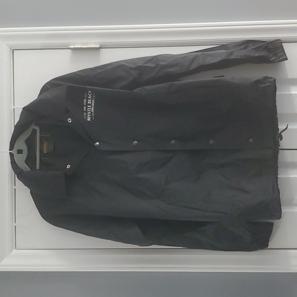 NWOT Mens lightweight rain jacket size Medium